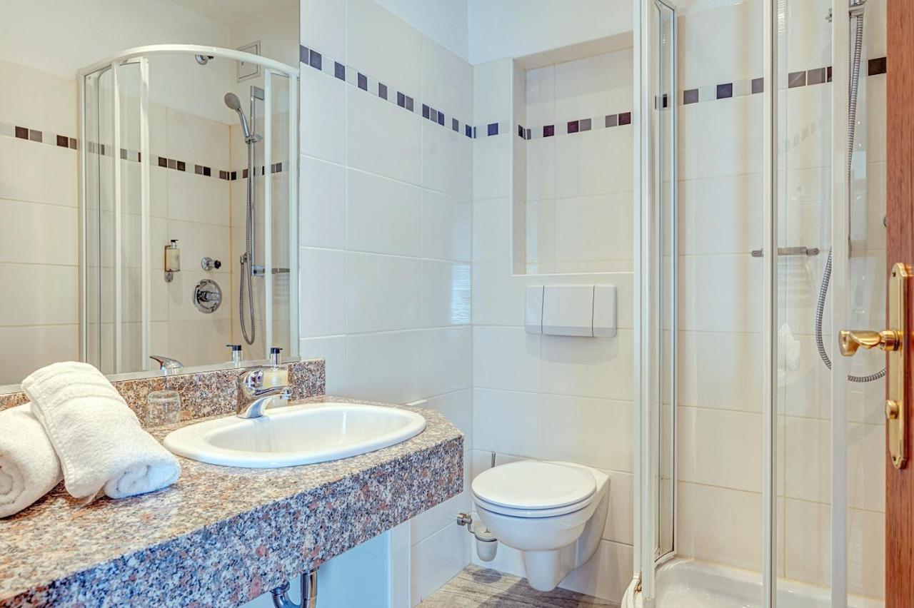 Komforthotel Kaiserhof Kelbra Buitenkant foto